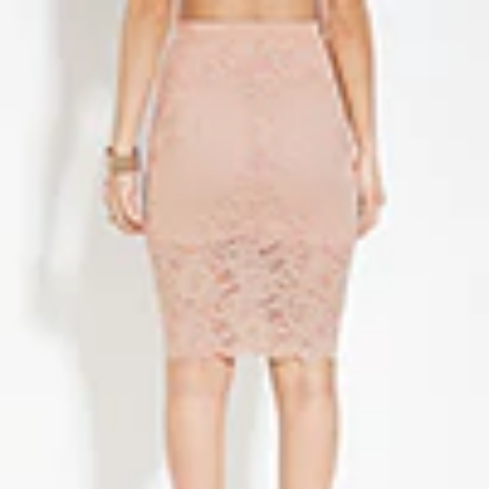 ***SOLD*** Pink Lace Pencil Skirt - Picture 2 of 8